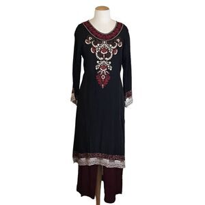 International tunic and pant set